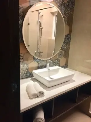 Premium Tek Büyük Yataklı Oda