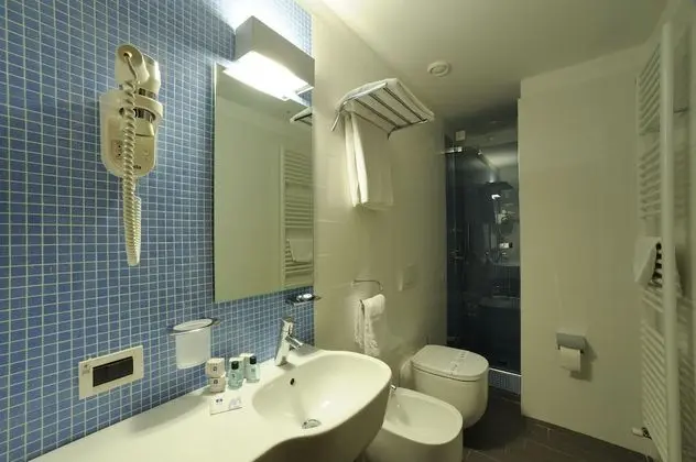 Tek Büyük Yataklı Oda, Balkon, Deniz Manzaralı