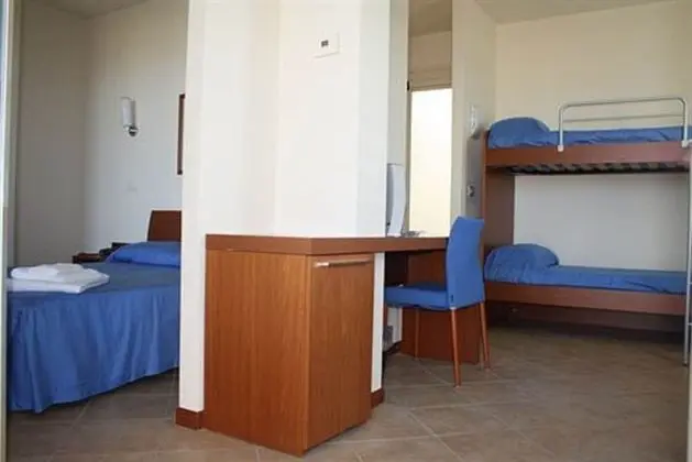 Comfort Dört Kişilik Oda