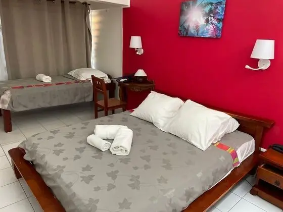 Üç Kişilik Oda, Banyolu/Duşlu
