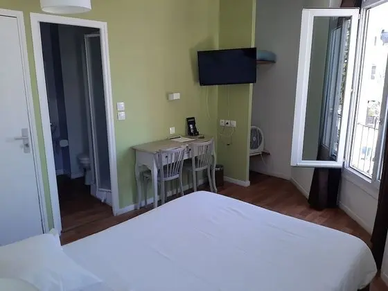 Tek Büyük Yataklı Oda