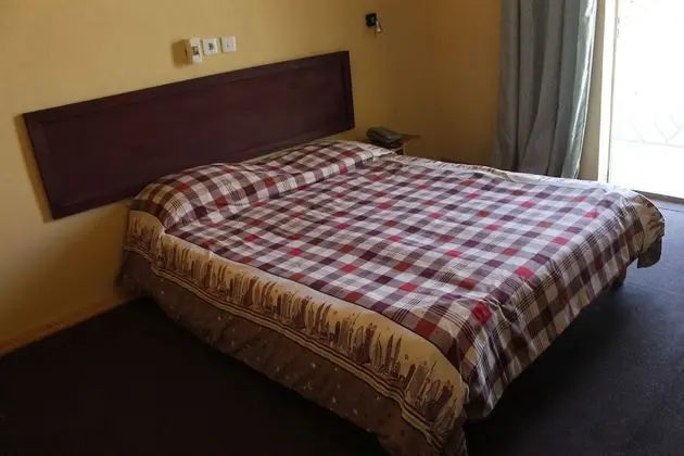 Standard Tek Büyük Yataklı Oda, Sigara İçilebilir, Avlu Manzaralı