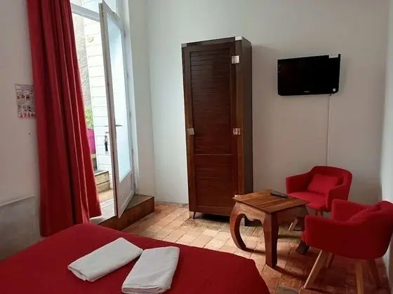 Tek Büyük Yataklı Oda