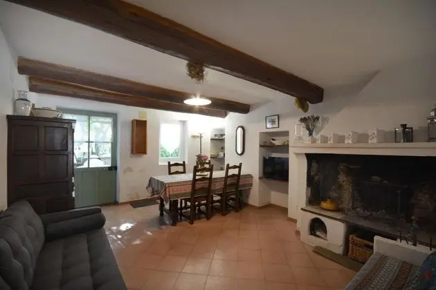 Kır Evi, 2 Yatak Odası, Sigara İçilmez