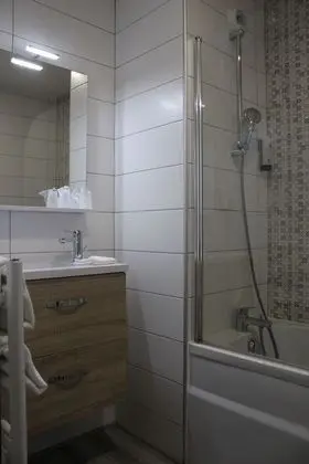 Superior Tek Büyük Yataklı Oda, Bahçe Manzaralı