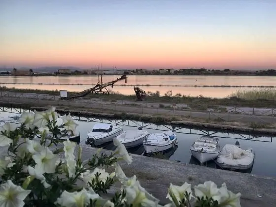 Superior Süit, Balkon, Kanal Manzaralı