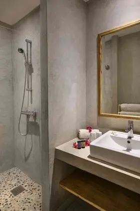 Club Tek Büyük Yataklı Oda, Bahçeli