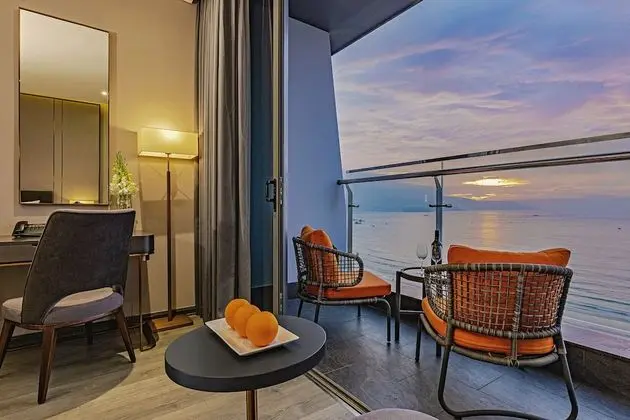 Deluxe Tek Büyük Yataklı Oda, Okyanus Manzaralı