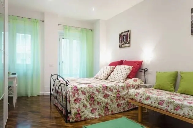 Üç Kişilik Oda (Vittoria)