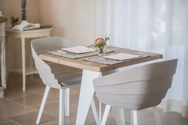 Tek Büyük Yataklı Oda, Veranda, Bahçe Manzaralı
