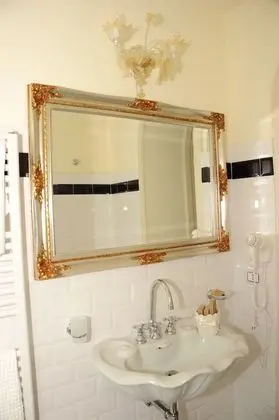 Romantic Tek Büyük Yataklı Oda, 1 Büyük (Queen) Boy Yatak