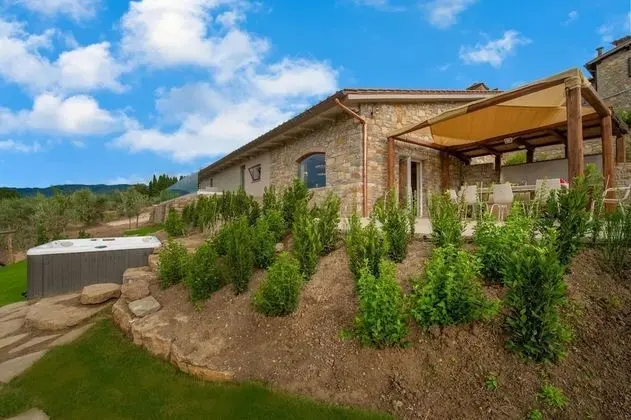 Villa, Sigara İçilebilir