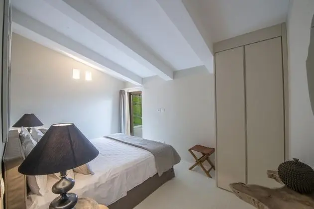 Villa, Sigara İçilebilir