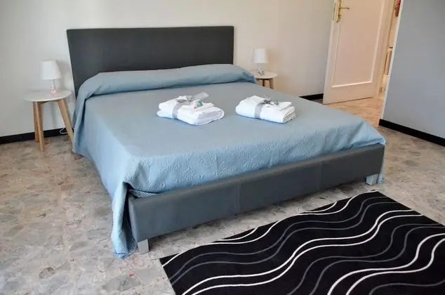 Tek Büyük Yataklı Oda (Testa di Medusa)