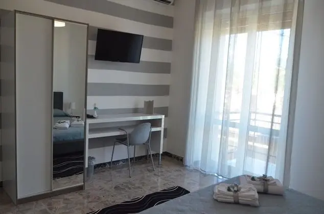 Tek Büyük Yataklı Oda (Testa di Medusa)