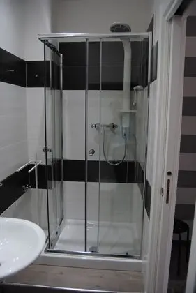 Tek Büyük Yataklı Oda (Testa di Medusa)