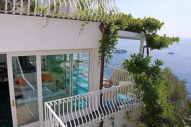 Villa, Sigara İçilebilir