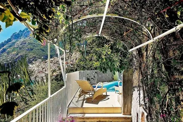 Villa, Sigara İçilebilir