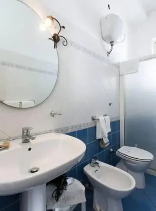 Tek Büyük Yataklı Oda, Deniz Manzaralı