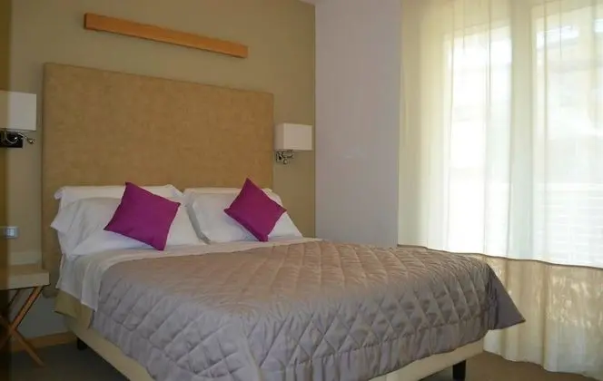 Deluxe Tek Kişilik Oda (Beach Access Included)