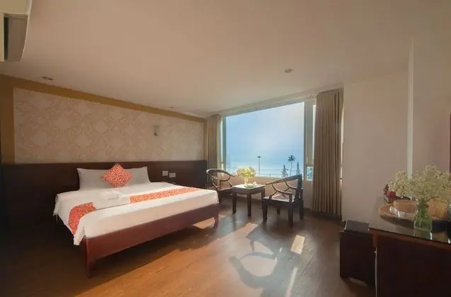 Deluxe Tek Büyük Yataklı Oda, 1 Yatak Odası, Deniz Manzaralı