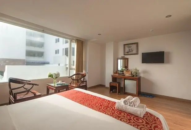 Deluxe Tek Büyük Yataklı Oda, 1 Yatak Odası, Deniz Manzaralı