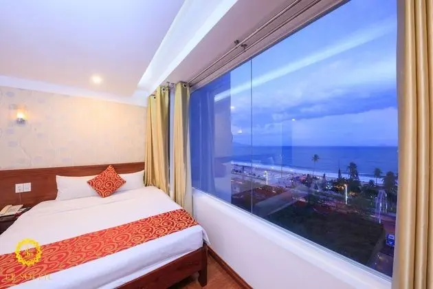Deluxe Tek Büyük Yataklı Oda, 1 Yatak Odası, Deniz Manzaralı