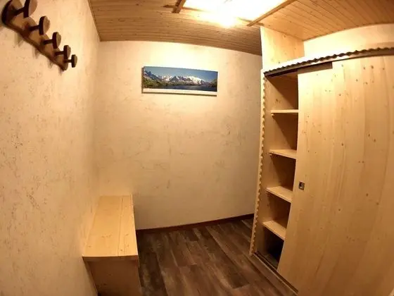 Üç Kişilik Oda, Balkon