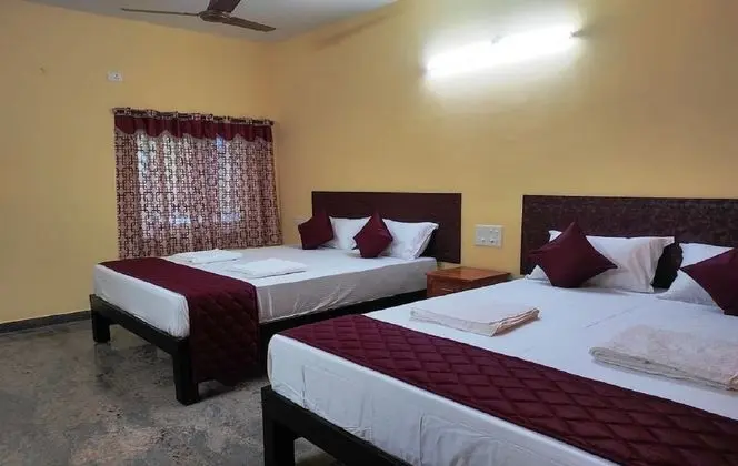 Deluxe Dört Kişilik Oda