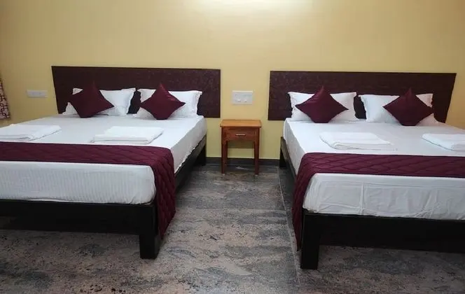 Deluxe Dört Kişilik Oda
