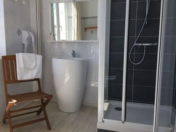 Premium Üç Kişilik Oda