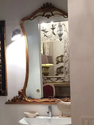 Deluxe Tek Büyük Yataklı Oda, Şehir Manzaralı (2 A)