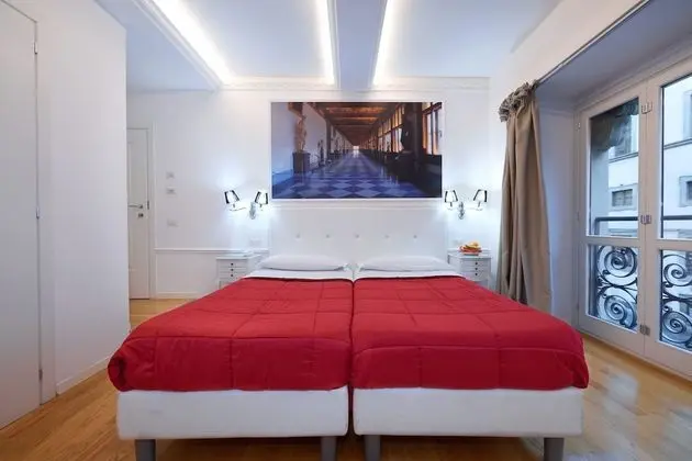 Classic Tek Büyük Yataklı Oda