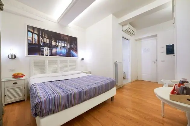 Classic Tek Büyük Yataklı Oda