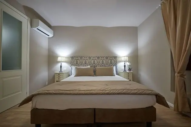 Classic Üç Kişilik Oda