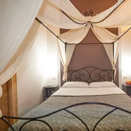 Superior Tek Büyük Yataklı Oda