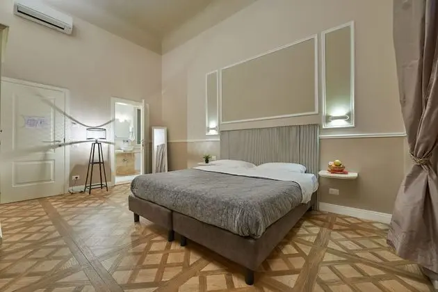 Superior Tek Büyük Yataklı Oda