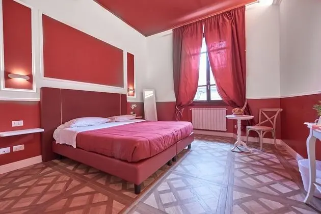 Superior Tek Büyük Yataklı Oda