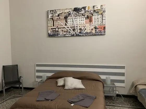 Classic Üç Kişilik Oda, Ortak Banyo