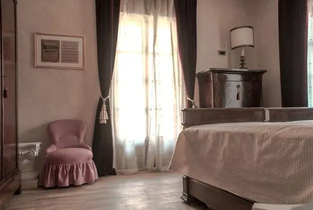 Tek Büyük Yataklı Oda, 1 Büyük (Queen) Boy Yatak, Sigara İçilmez, Balkon (Beethoven )