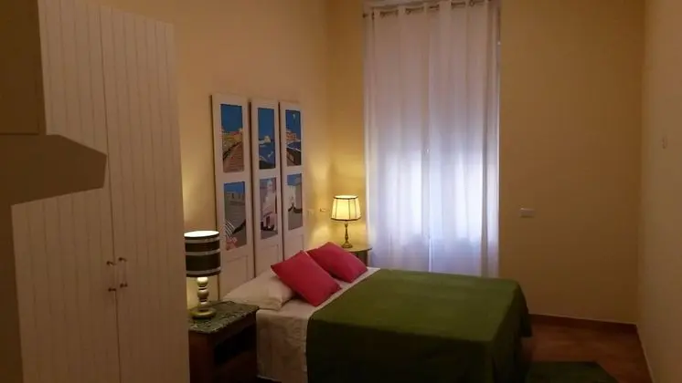 Design Stüdyo, Şehir Manzaralı (Partenopea)