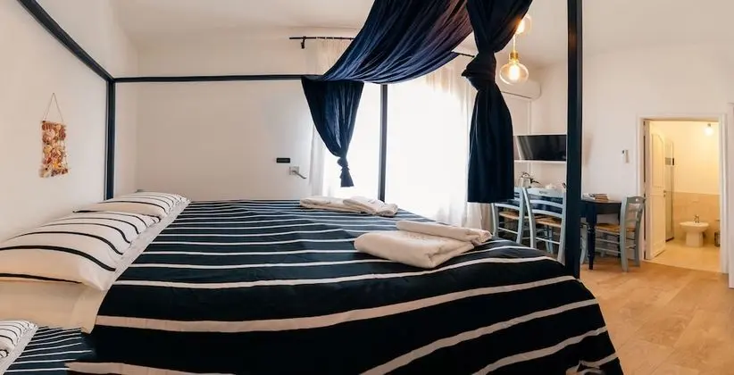 Üç Kişilik Oda (Mare)