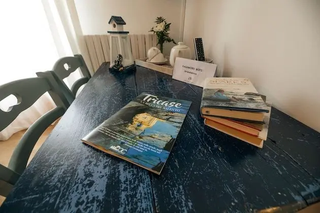 Üç Kişilik Oda (Mare)
