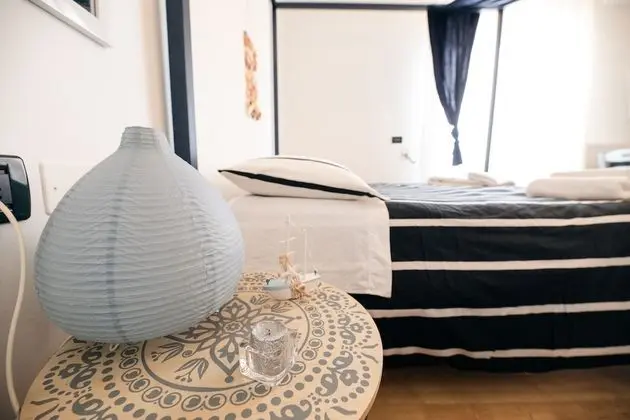 Üç Kişilik Oda (Mare)