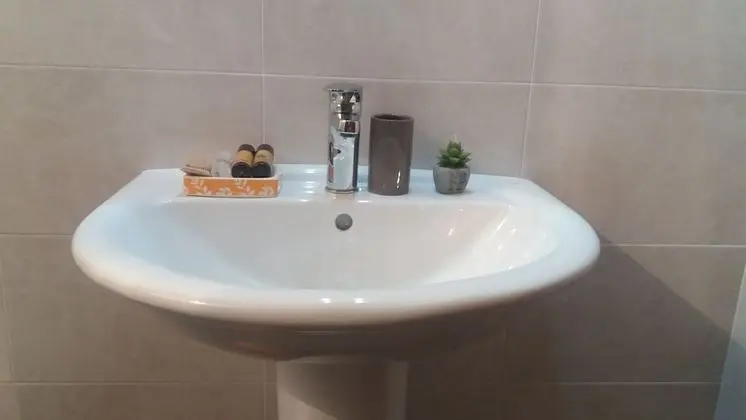 Tek Büyük Yataklı Oda, Özel Banyo (External)