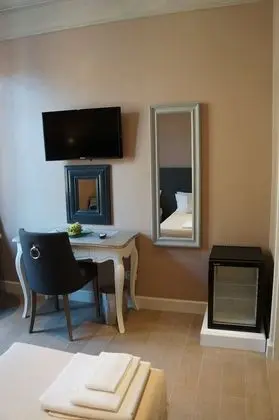 Tek Büyük veya İki Ayrı Yataklı Oda