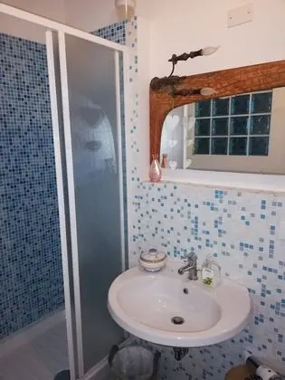 Tek Büyük Yataklı Oda, Banyolu/Duşlu