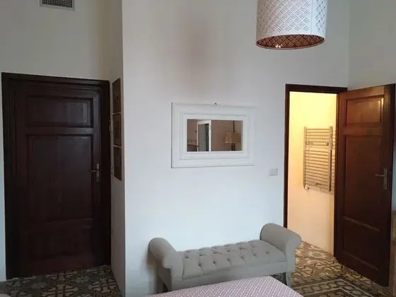 Tek Büyük veya İki Ayrı Yataklı Oda, Deniz Manzaralı, Denize Sıfır