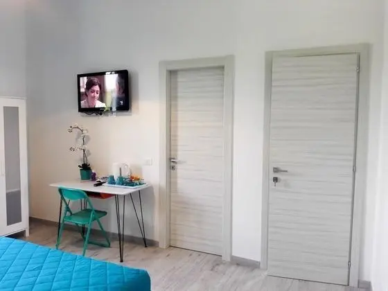 Üç Kişilik Oda, Şehir Manzaralı