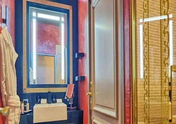 Classic Tek Büyük veya İki Ayrı Yataklı Oda